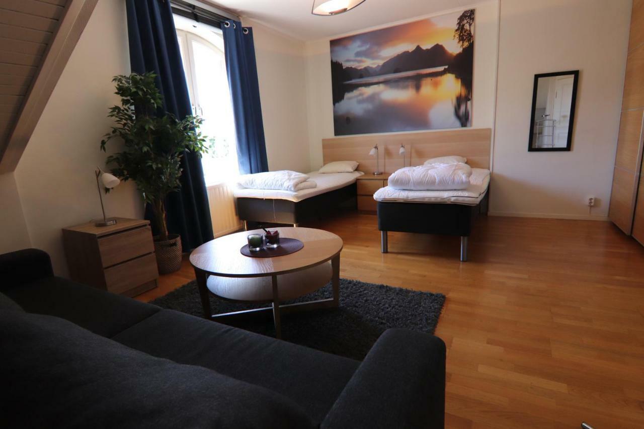City Hotelapartment كورلْشامن المظهر الخارجي الصورة